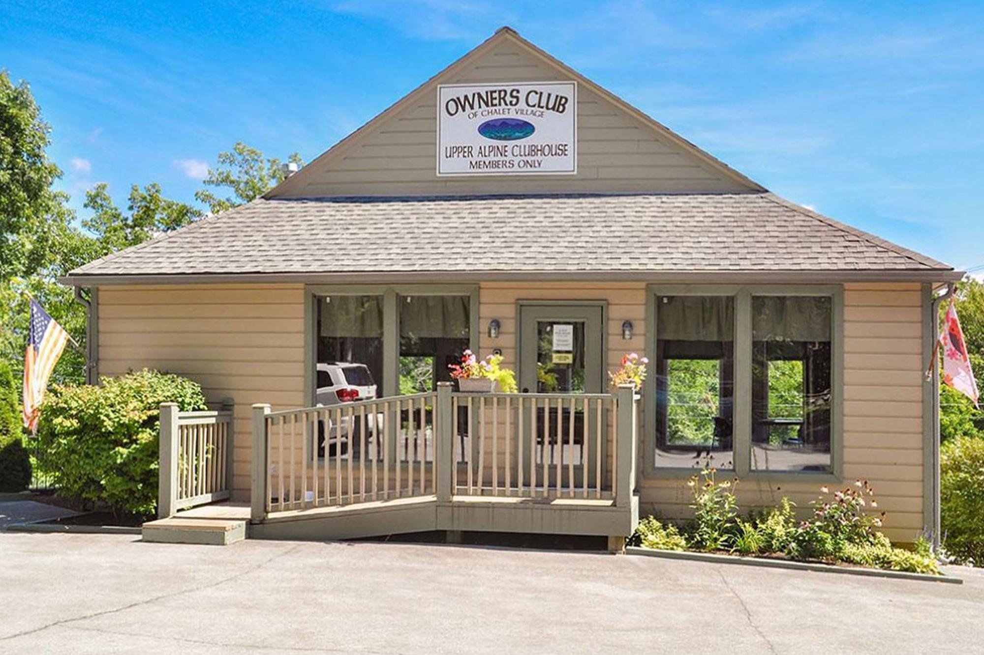 Beartastic Mountain View Lodge ガトリンバーグ エクステリア 写真