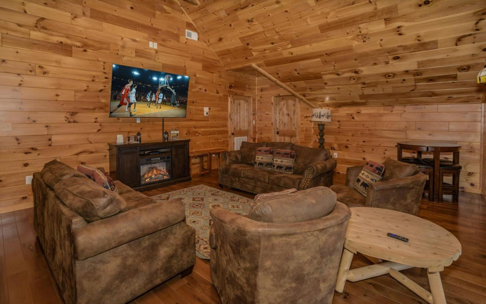 Beartastic Mountain View Lodge ガトリンバーグ エクステリア 写真