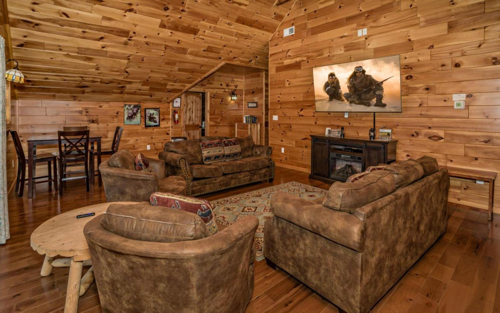 Beartastic Mountain View Lodge ガトリンバーグ エクステリア 写真